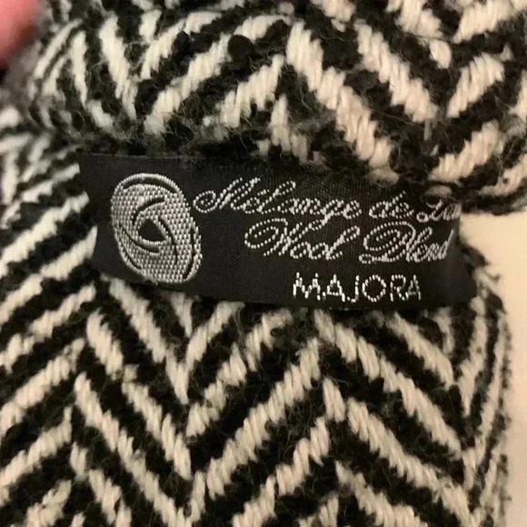 Majora wool blend, herringbone pattern, Light Winter Jacket w  placket Size XS - Picture 3 of 7